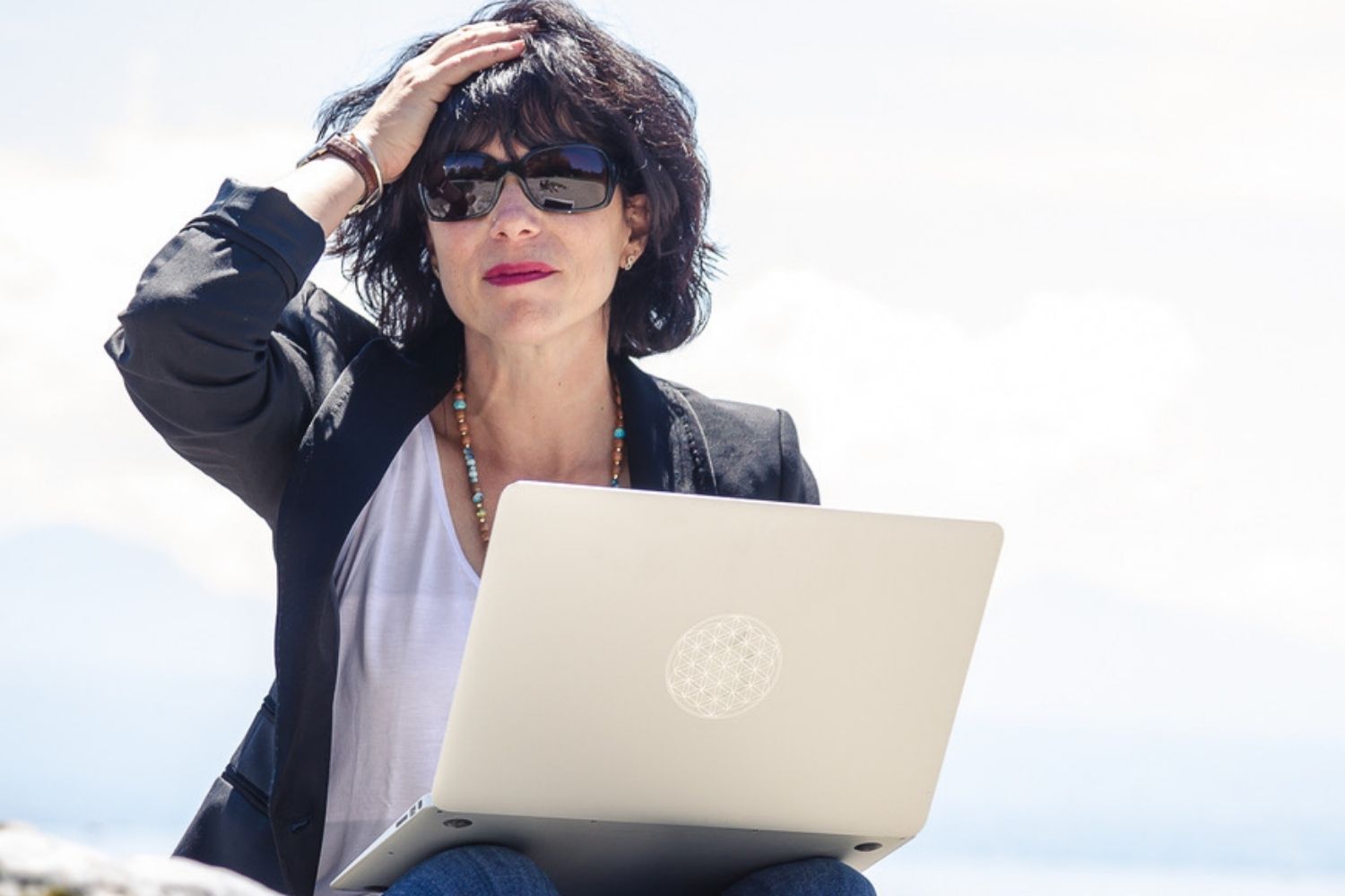 exemples employés AI solopreneur